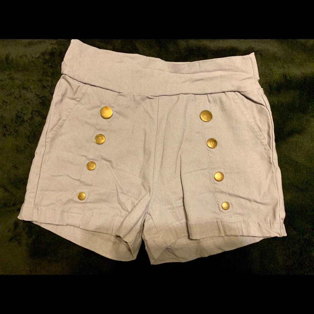 shorts - Picture 2 of 2